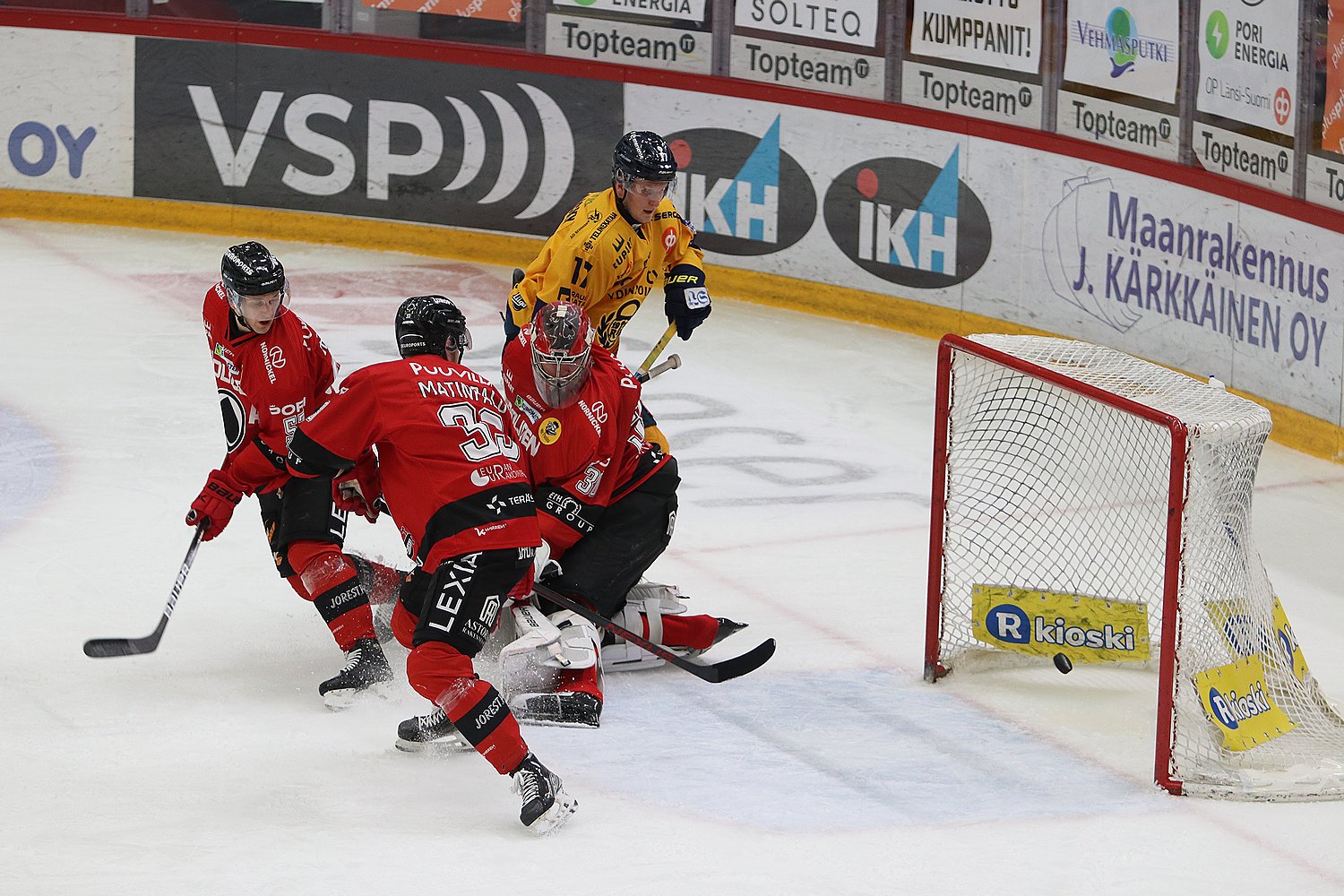 22.1.2022 - (Ässät-Lukko)