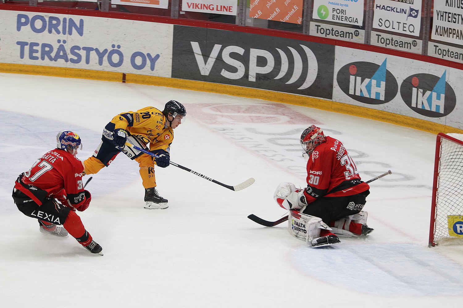 22.1.2022 - (Ässät-Lukko)