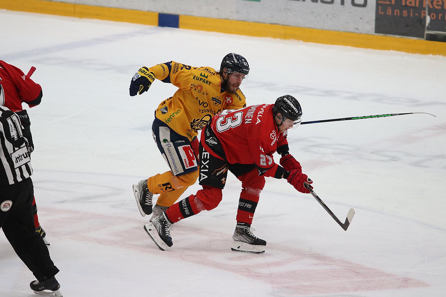 22.1.2022 - (Ässät-Lukko)