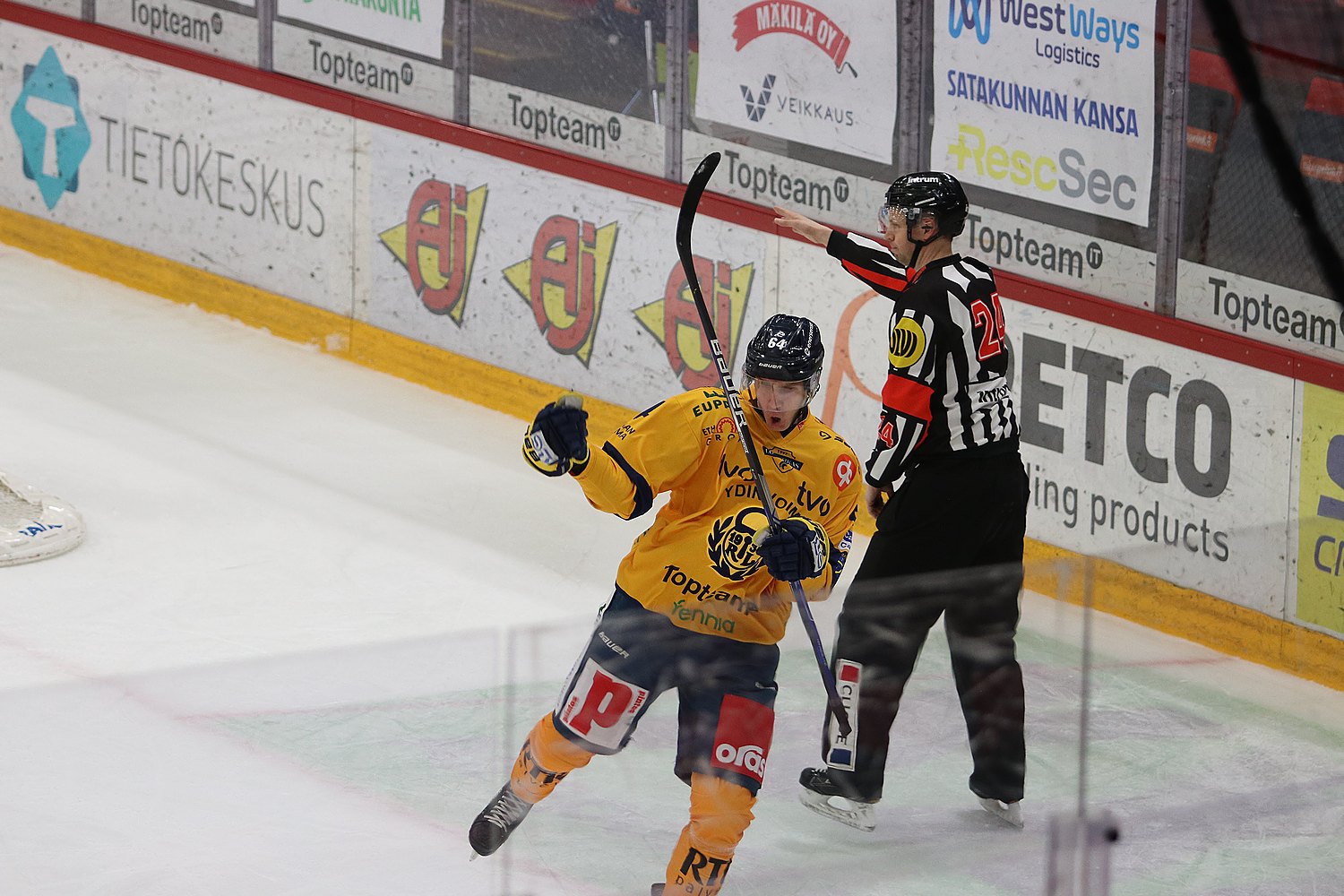 22.1.2022 - (Ässät-Lukko)