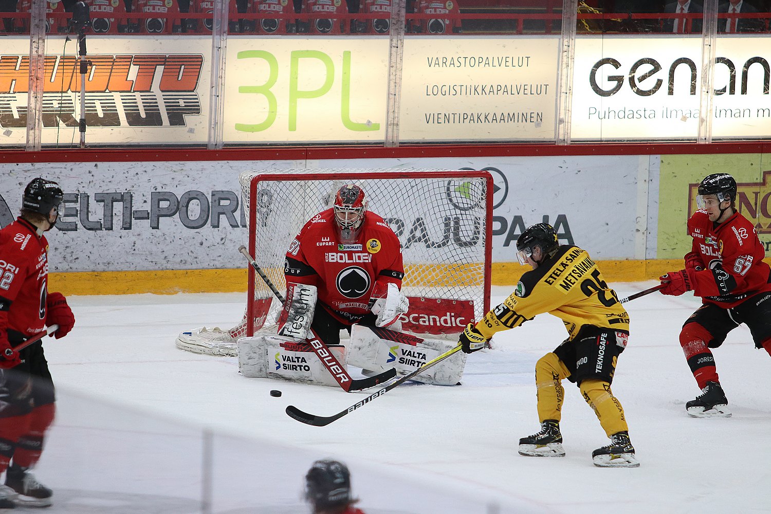 28.1.2022 - (Ässät-SaiPa)