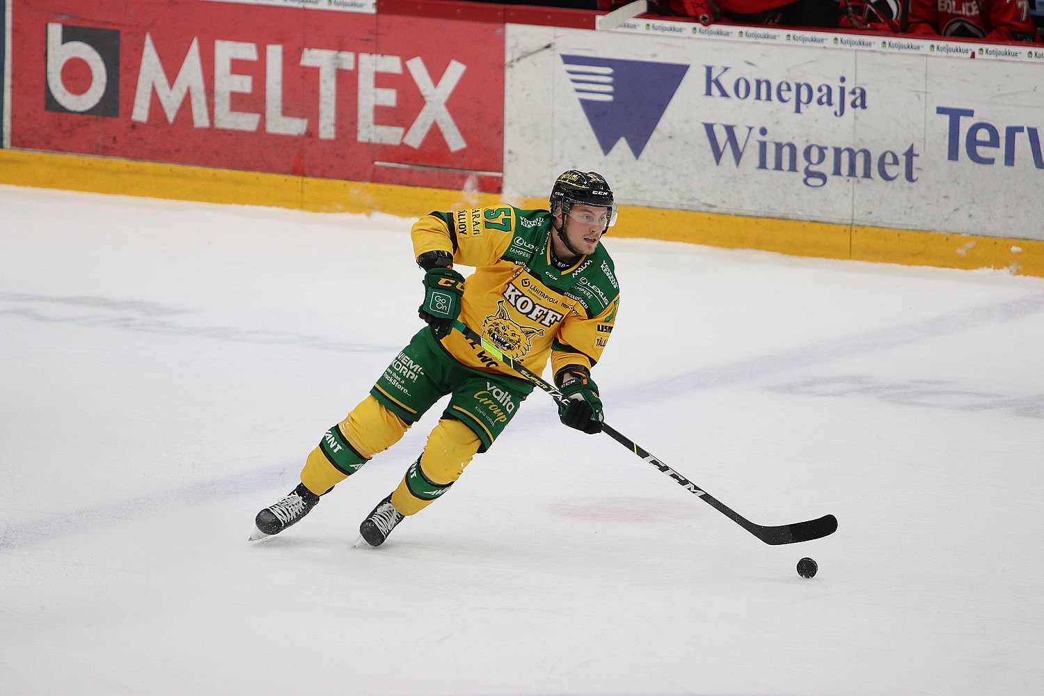 8.1.2022 - (Ässät-Ilves)