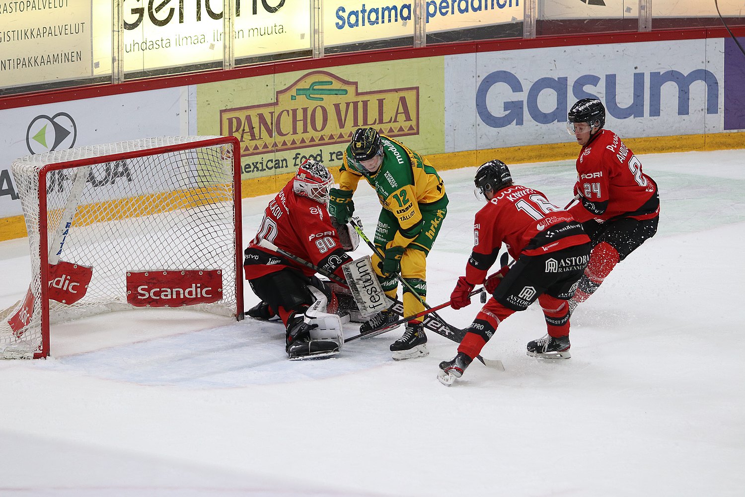 8.1.2022 - (Ässät-Ilves)