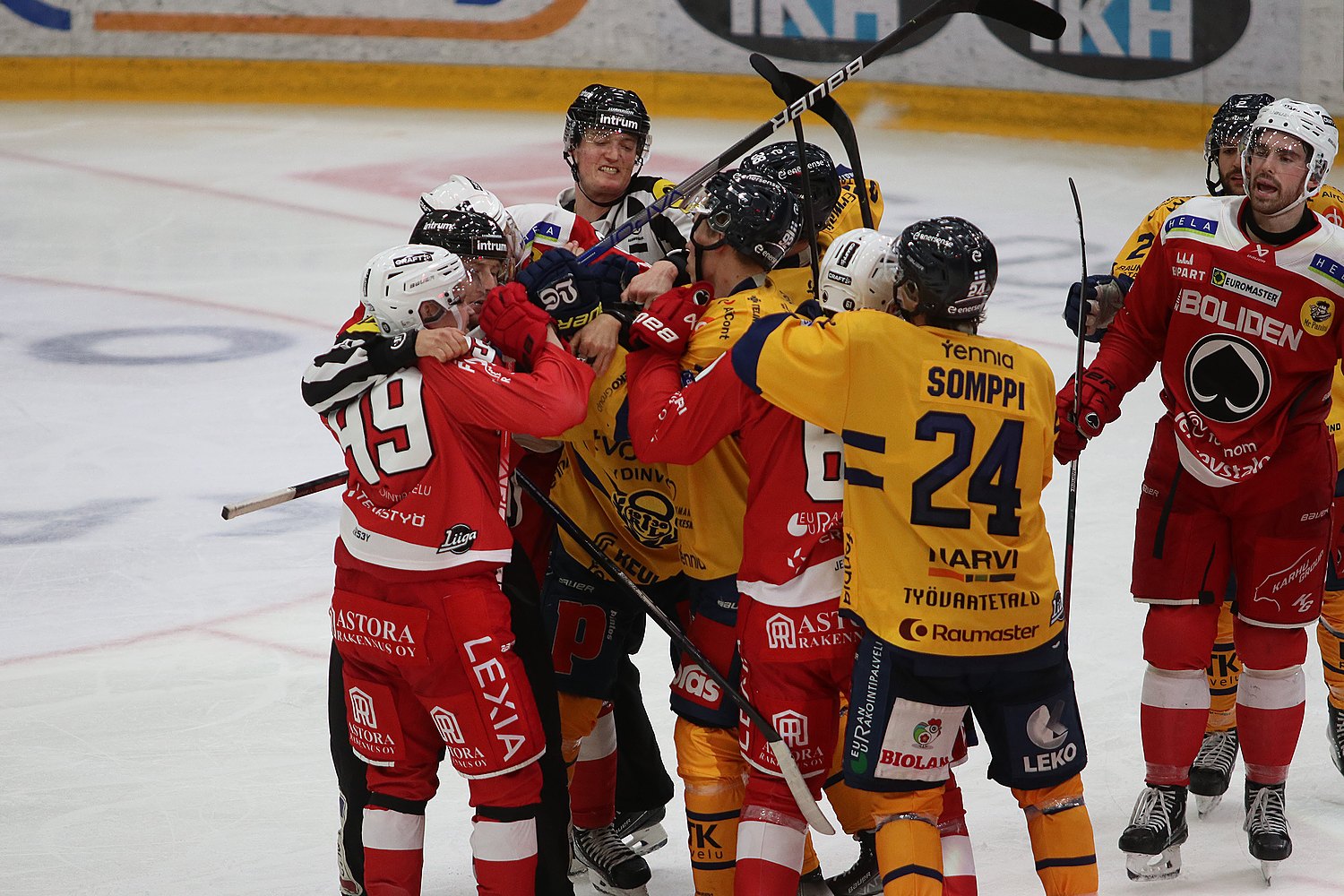 21.10.2022 - (Ässät-Lukko)