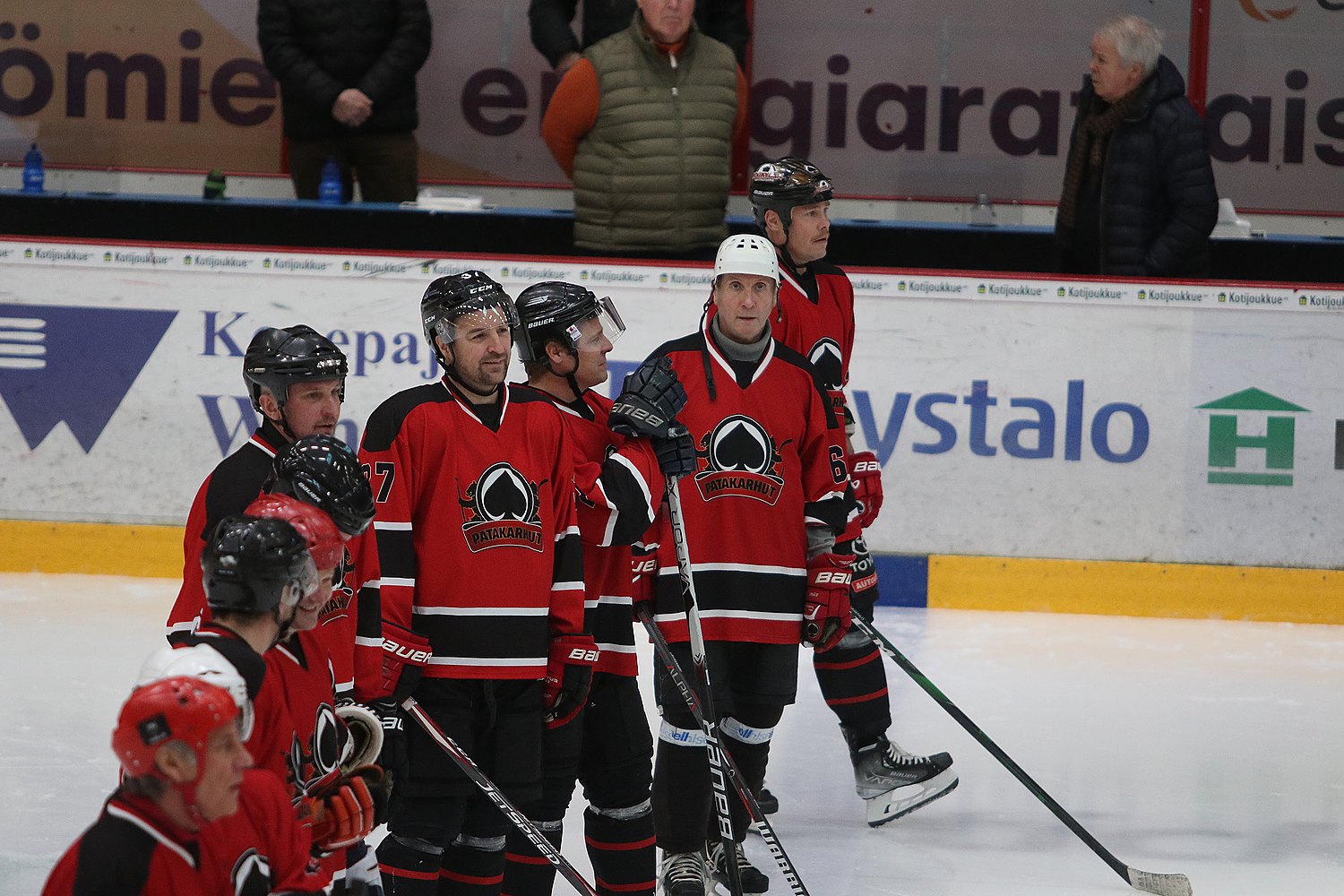 19.11.2022 - (Ässät-Tappara)