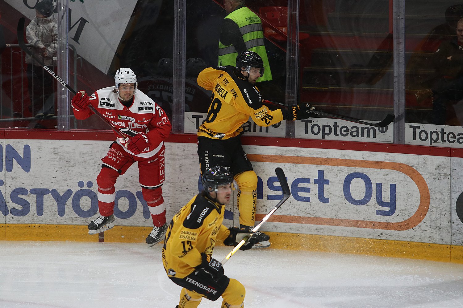 2.12.2023 - (Ässät-SaiPa)