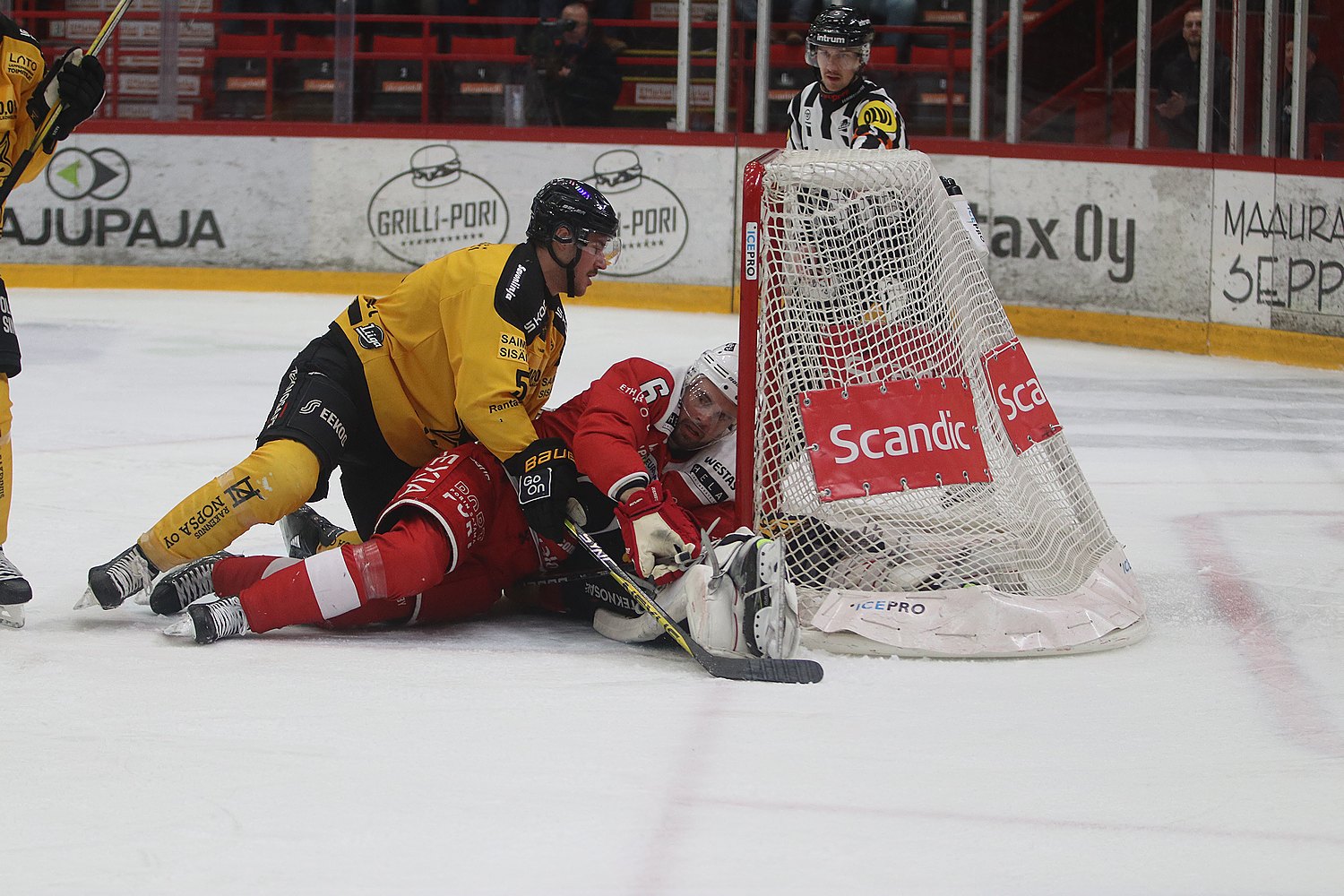 2.12.2023 - (Ässät-SaiPa)