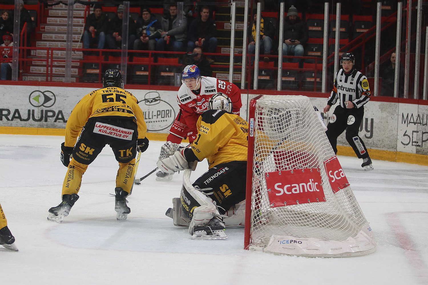 2.12.2023 - (Ässät-SaiPa)