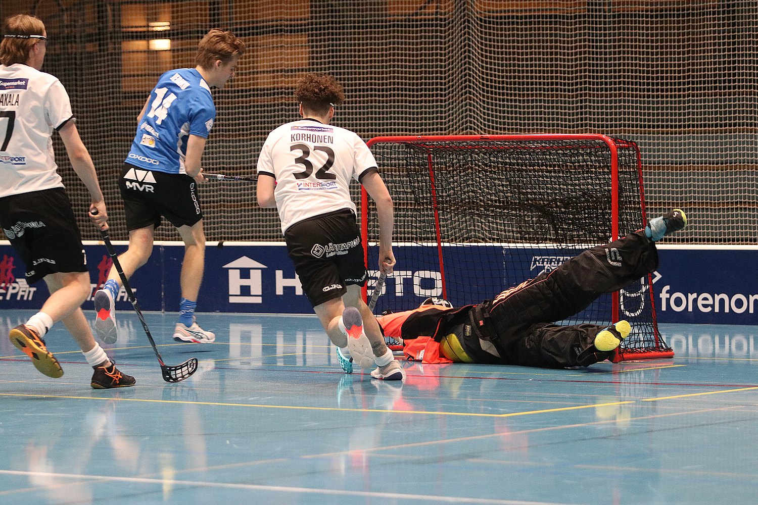 11.3.2023 - (Karhut-Steelers)