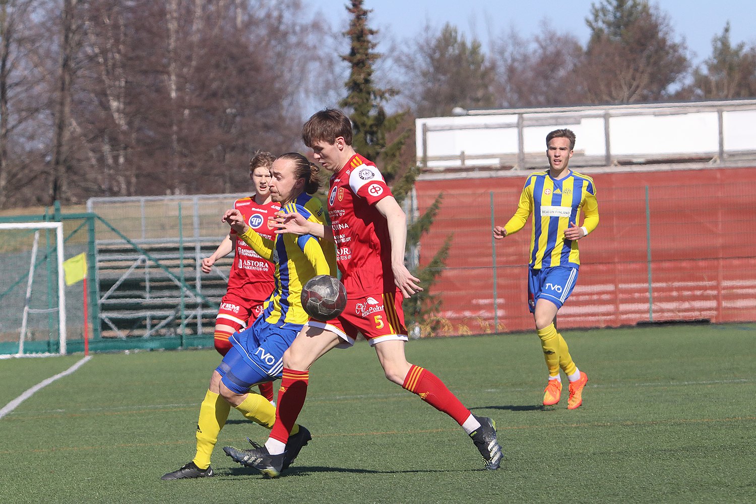 15.4.2023 - (FC Jazz-Pallo-Iirot)