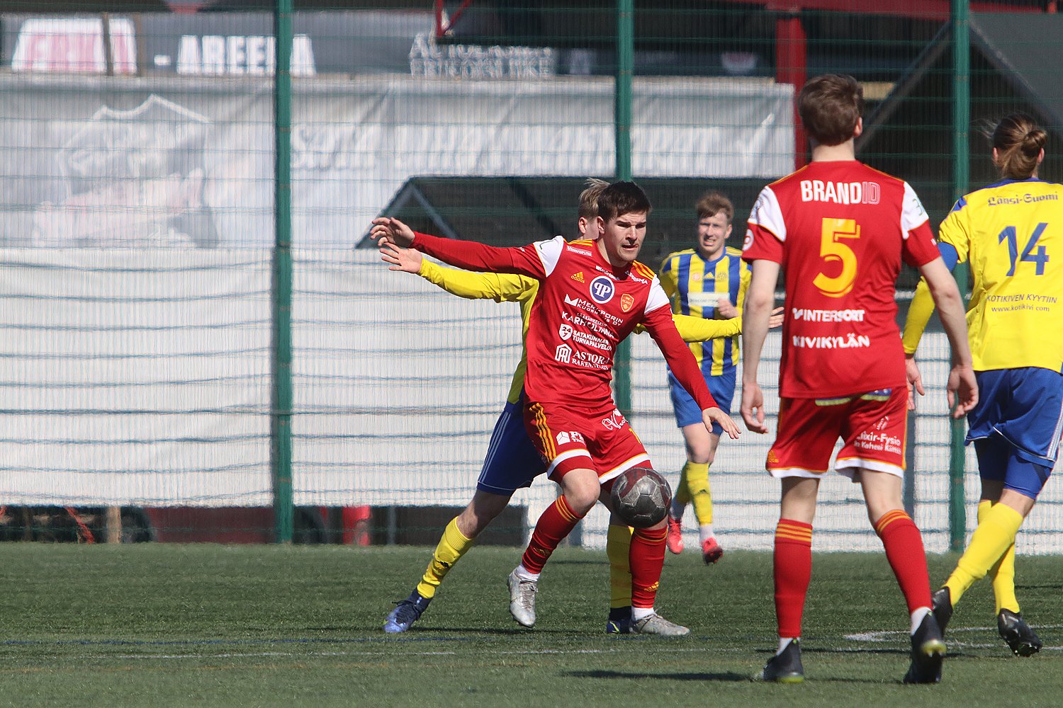 15.4.2023 - (FC Jazz-Pallo-Iirot)