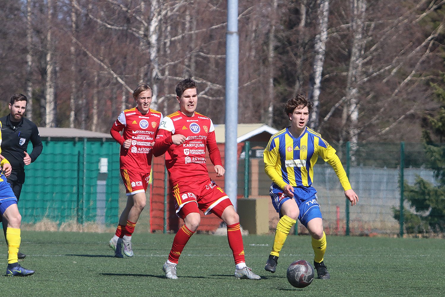 15.4.2023 - (FC Jazz-Pallo-Iirot)