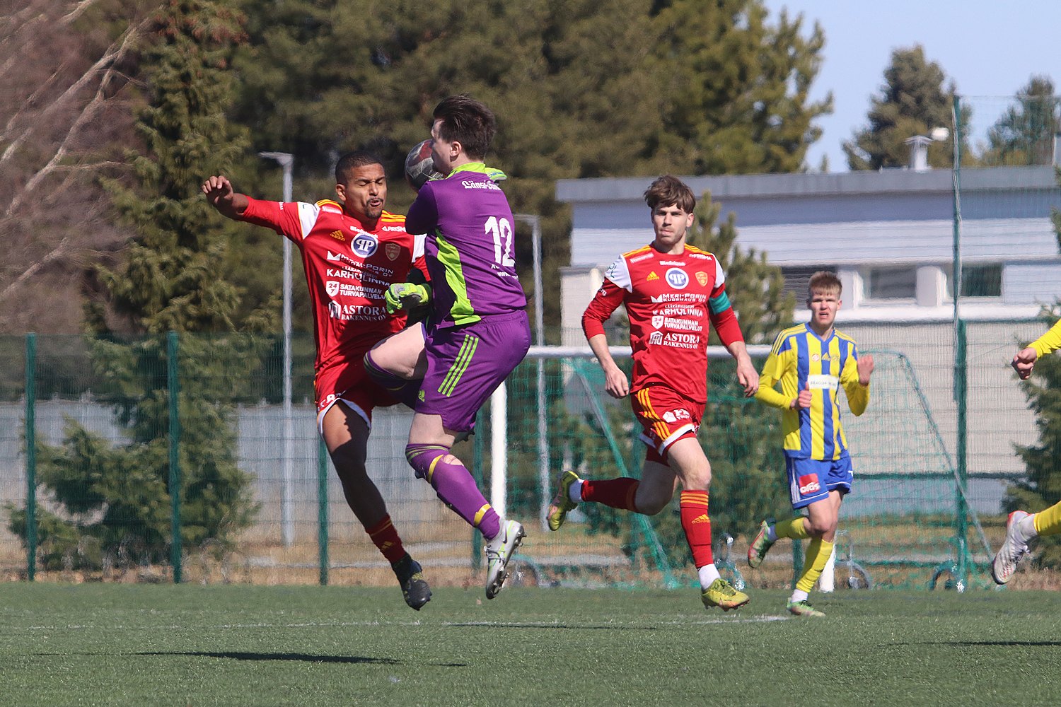 15.4.2023 - (FC Jazz-Pallo-Iirot)