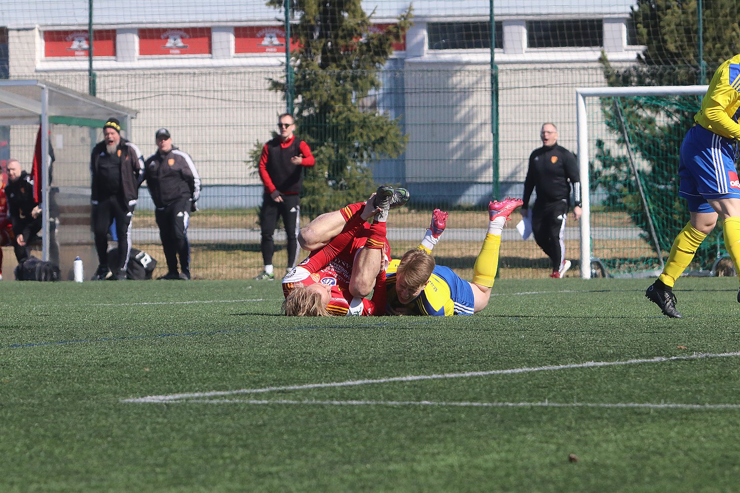 15.4.2023 - (FC Jazz-Pallo-Iirot)