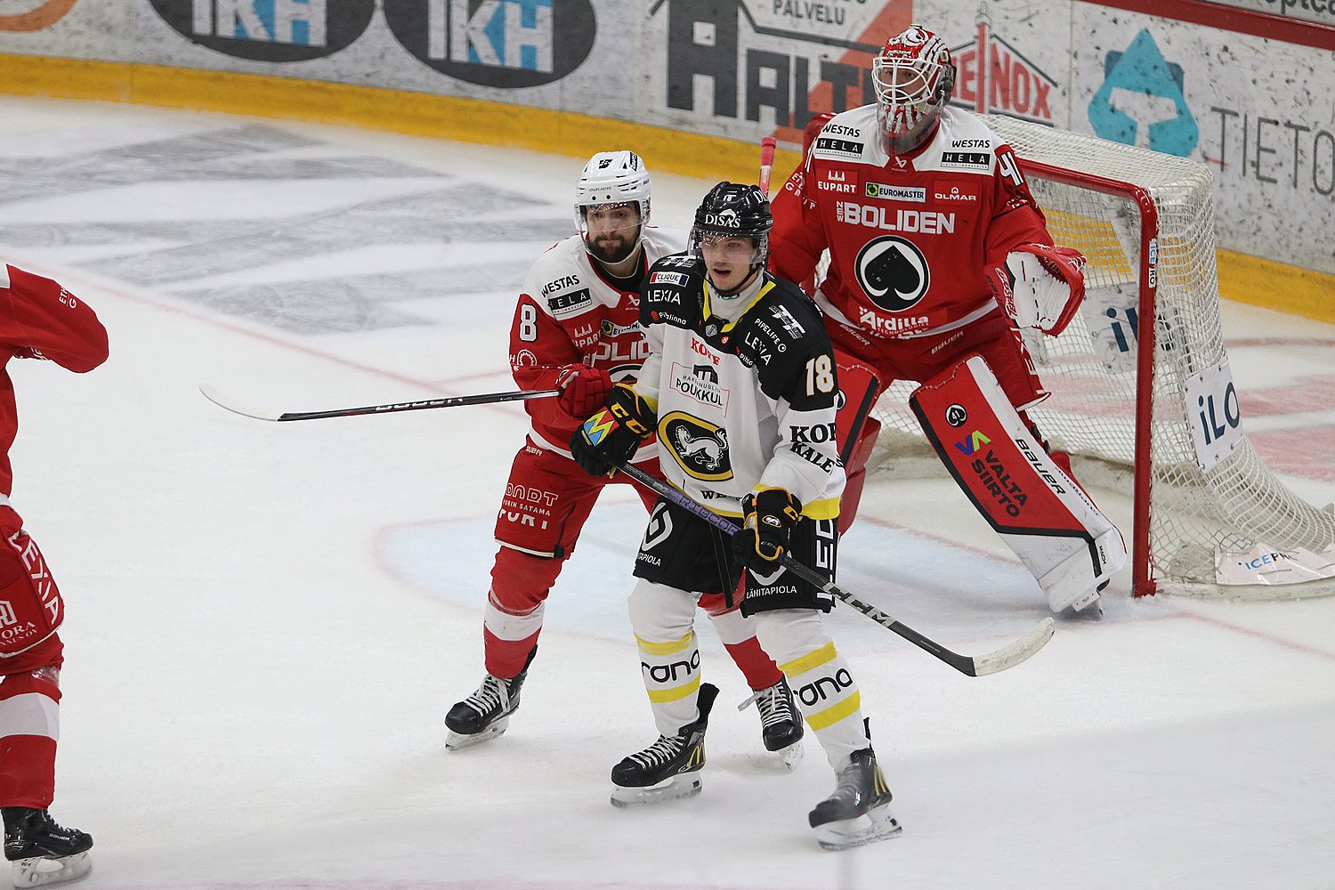 5.1.2024 - (Ässät-Kärpät)