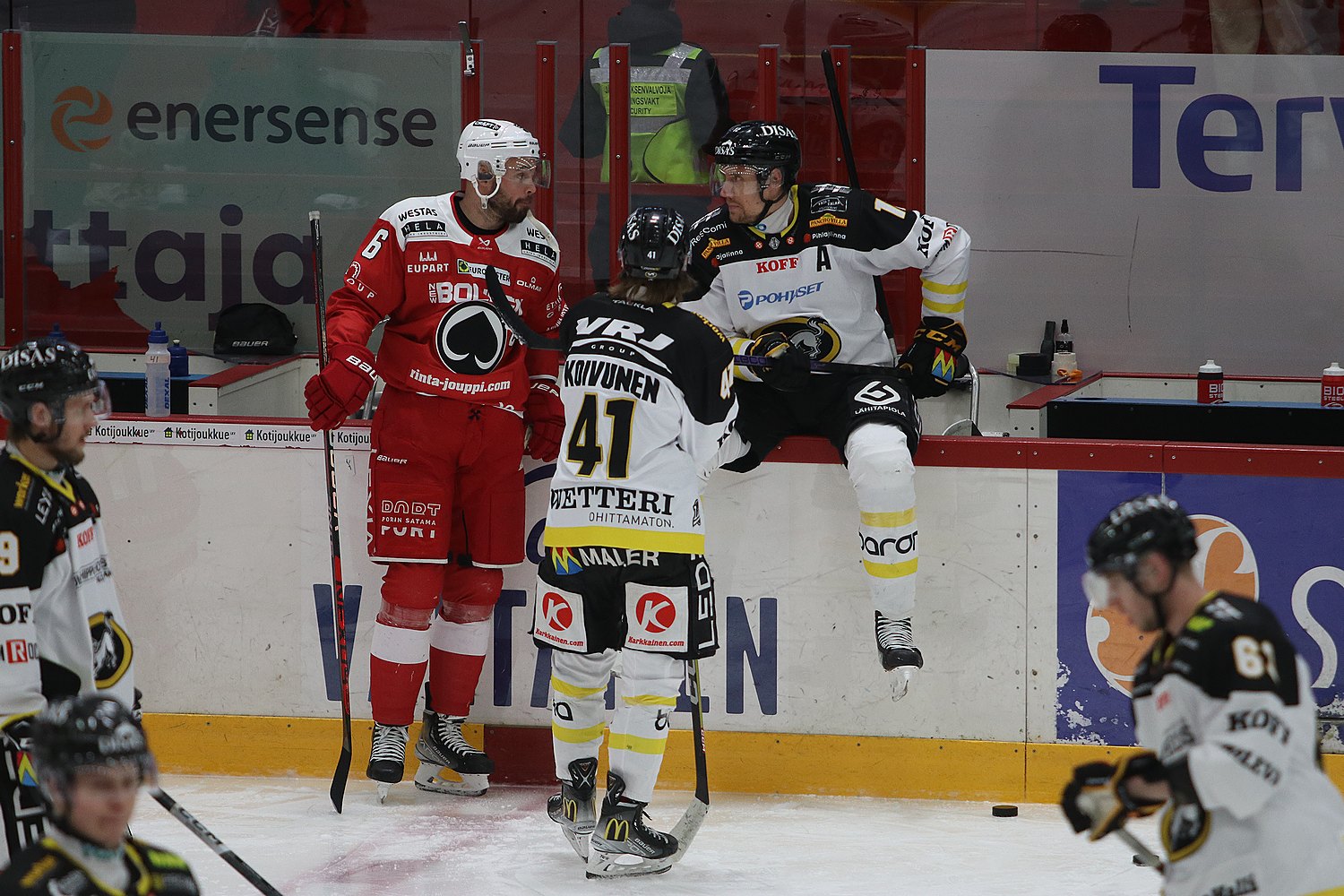 5.1.2024 - (Ässät-Kärpät)