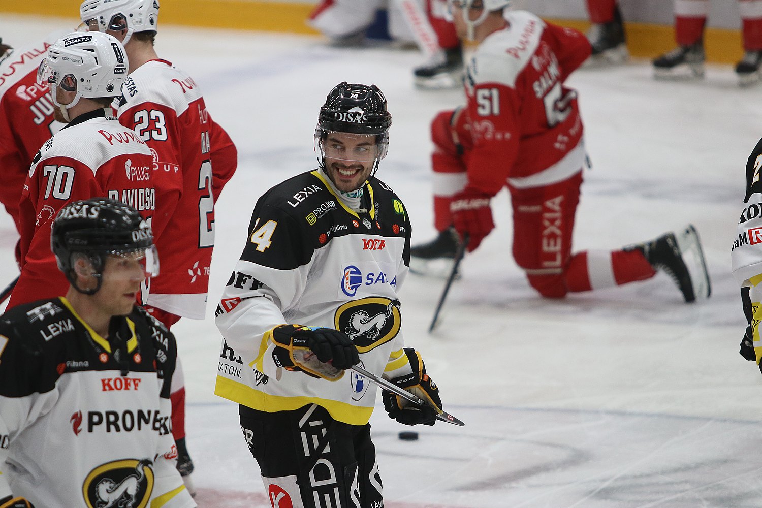 5.1.2024 - (Ässät-Kärpät)