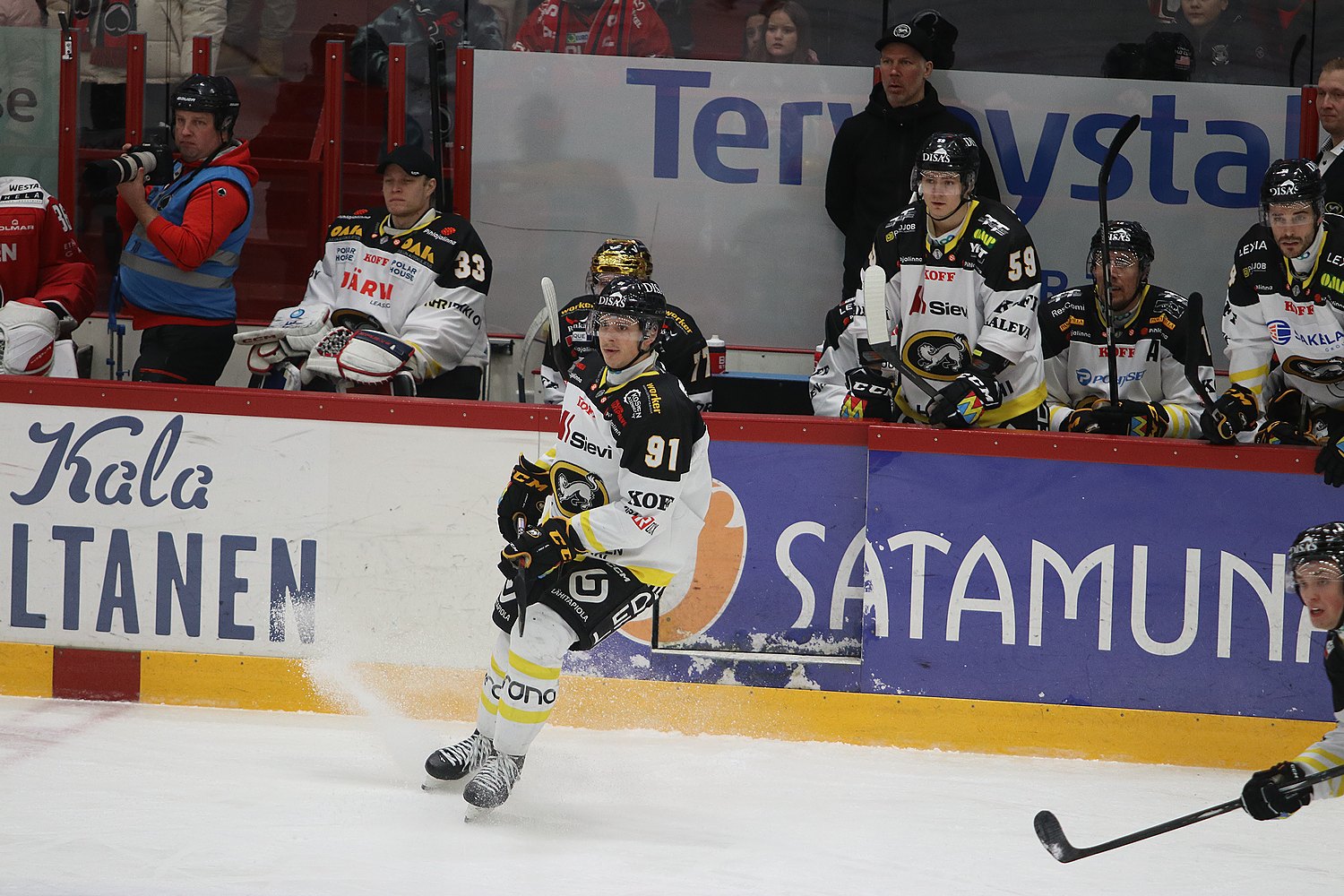 5.1.2024 - (Ässät-Kärpät)