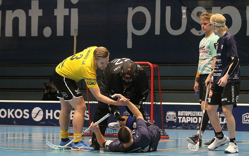 13.10.2024 - (Karhut-Hawks)