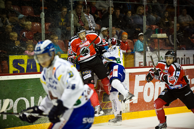 19.8.2011 - (Ässät-Lukko)