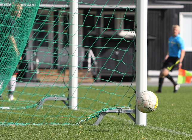 21.8.2011 - (Musan Salama-Ilves)