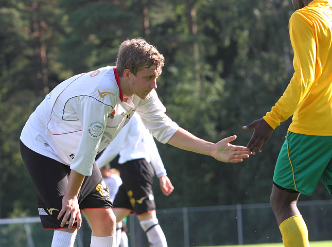 21.8.2011 - (Musan Salama-Ilves)