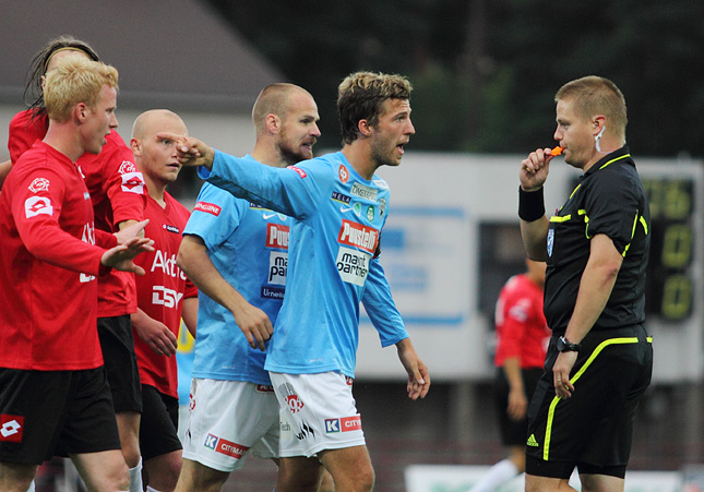 22.8.2011 - (FC PoPa-HIFK )