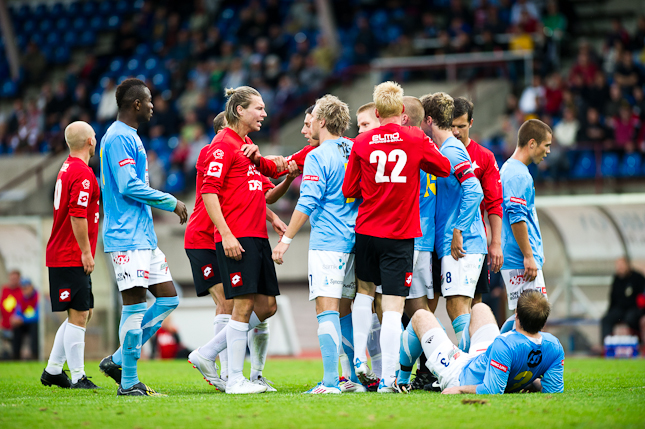 22.8.2011 - (FC PoPa-HIFK )