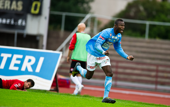 22.8.2011 - (FC PoPa-HIFK )