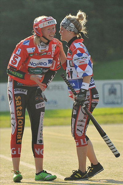 27.8.2011 - (Pesäkarhut N-Kirittäret N)