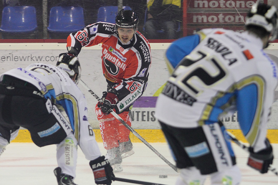 20.9.2011 - (Ässät-Pelicans)