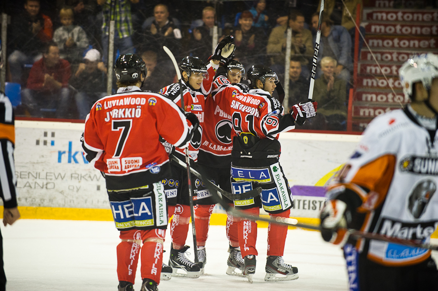 24.9.2011 - (Ässät-HPK)