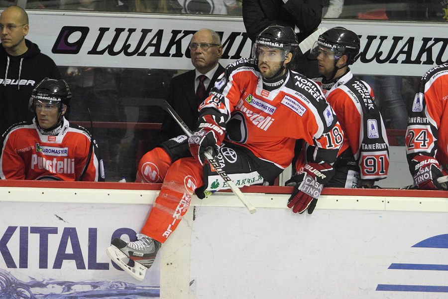 7.10.2011 - (Ässät-TPS)