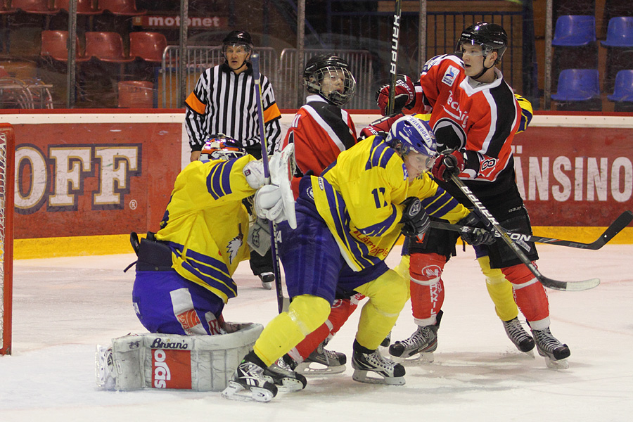 12.10.2011 - (Ässät A-Lukko A)