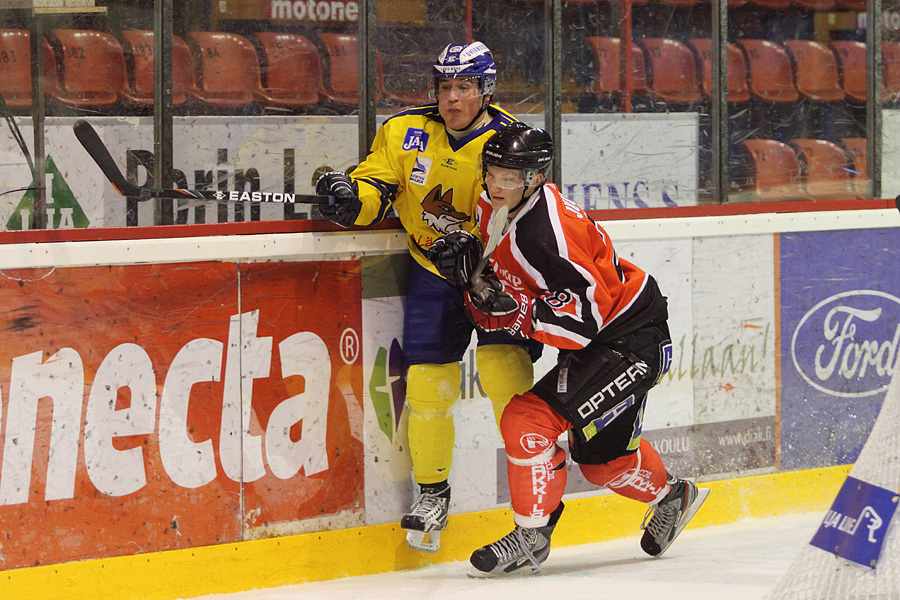 12.10.2011 - (Ässät A-Lukko A)