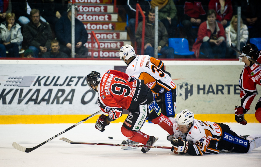 18.10.2011 - (Ässät-HPK)