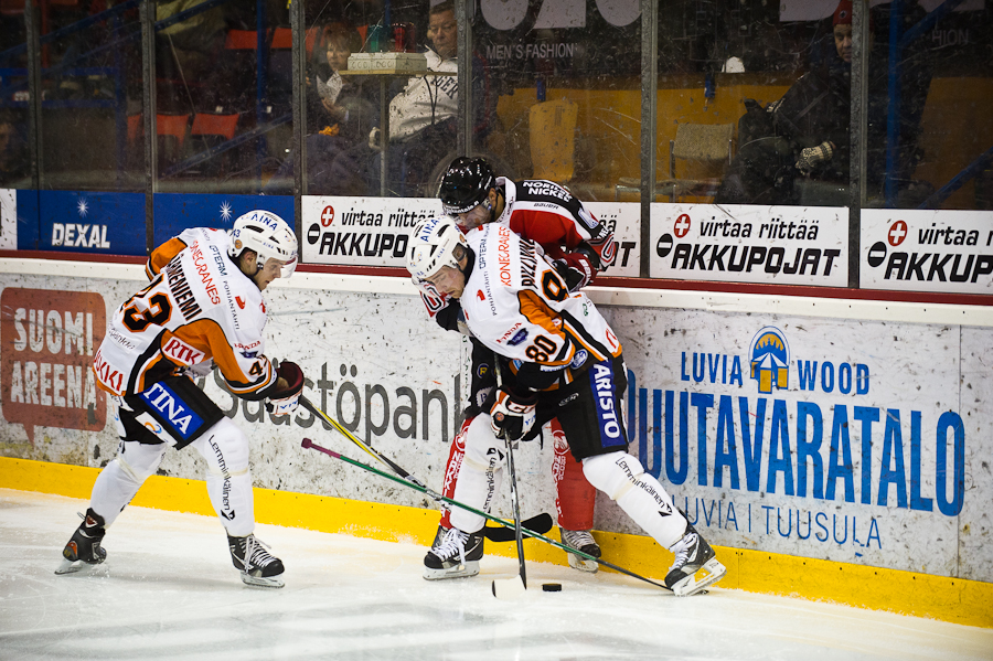 18.10.2011 - (Ässät-HPK)