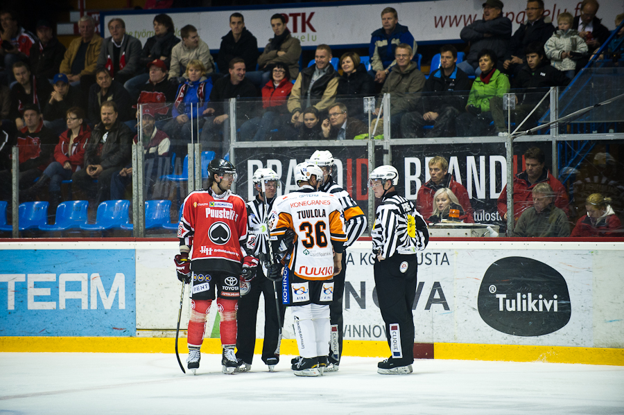 18.10.2011 - (Ässät-HPK)