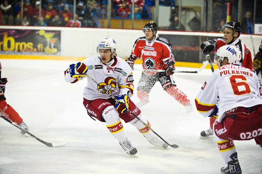 22.10.2011 - (Ässät-Jokerit)