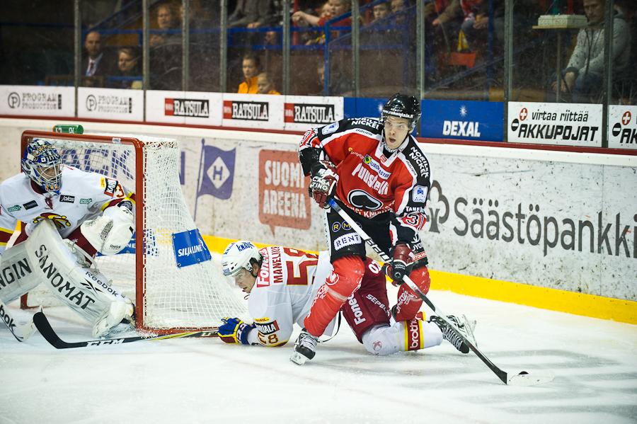 22.10.2011 - (Ässät-Jokerit)