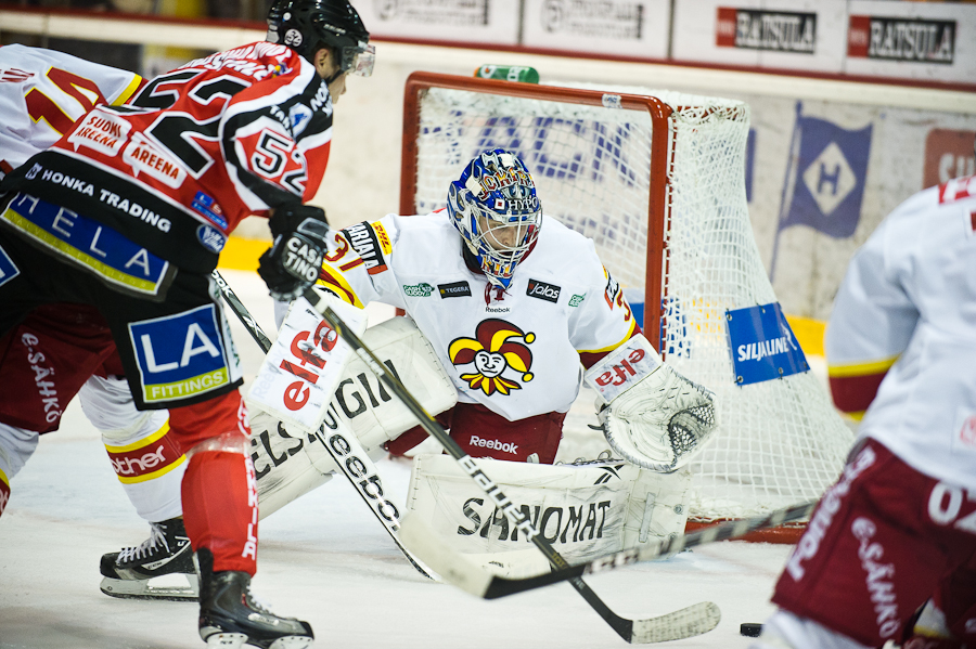 22.10.2011 - (Ässät-Jokerit)