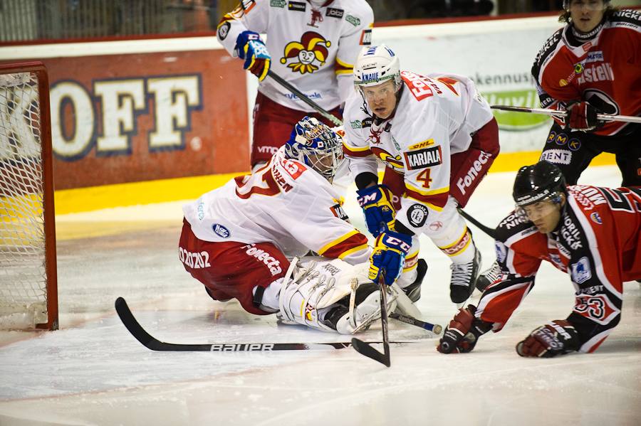 22.10.2011 - (Ässät-Jokerit)