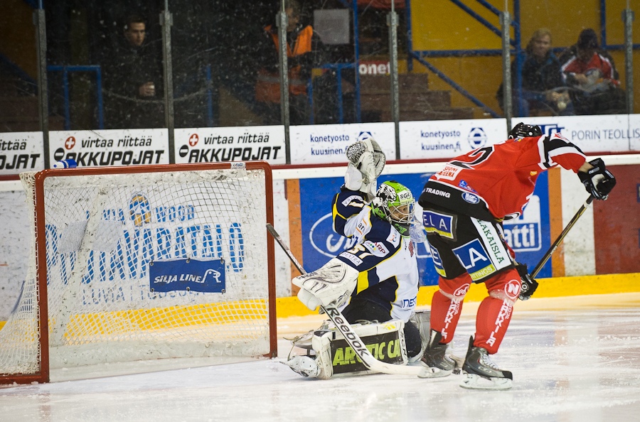 25.10.2011 - (Ässät-Blues)