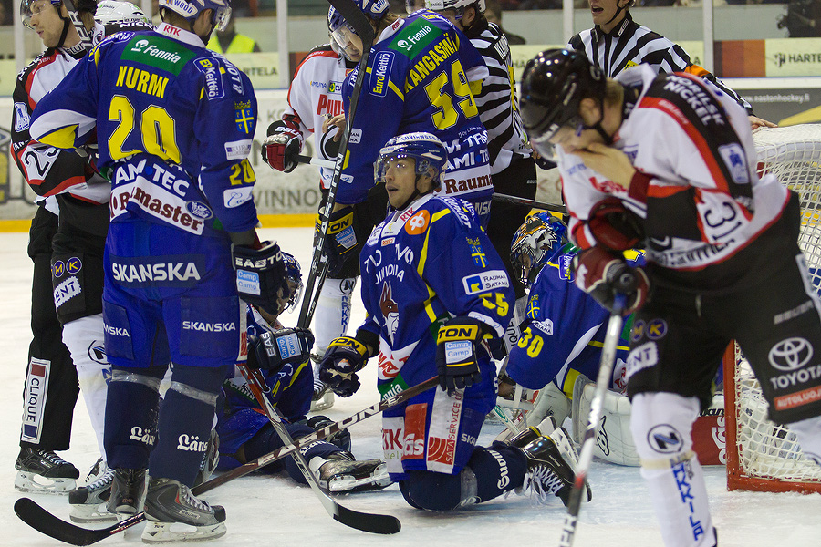 28.10.2011 - (Lukko-Ässät)