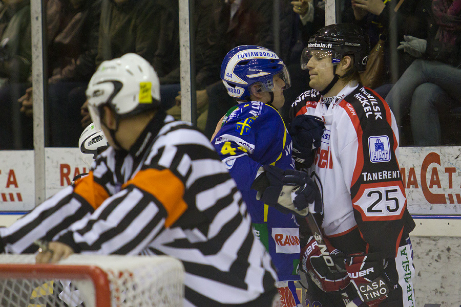 28.10.2011 - (Lukko-Ässät)