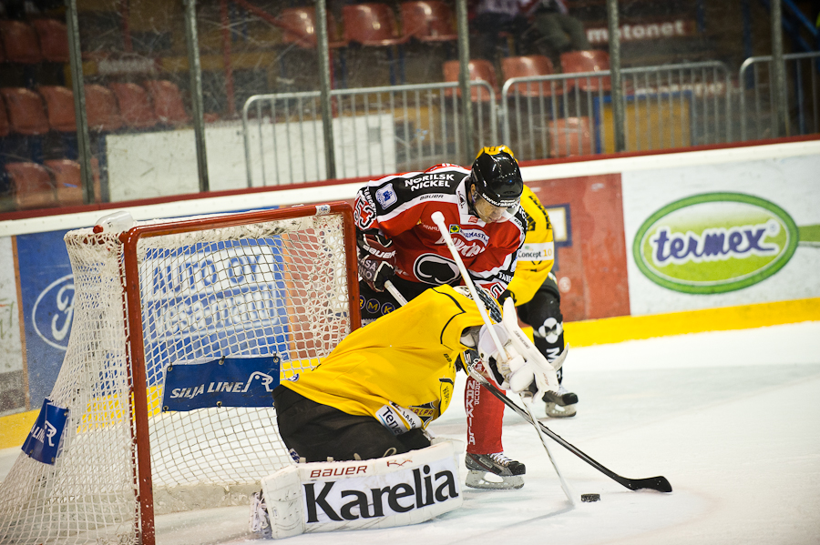 2.11.2011 - (Ässät-KalPa)