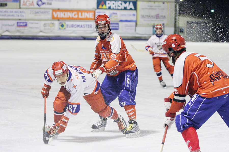 14.12.2011 - (Narukerä-HIFK)