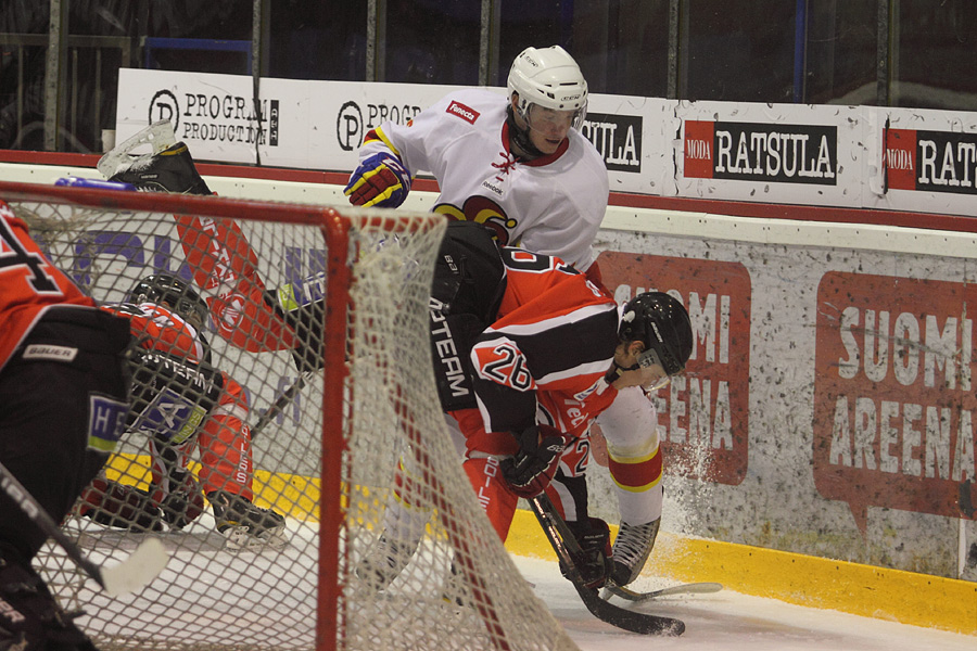 18.1.2012 - (Ässät A-Jokerit A)