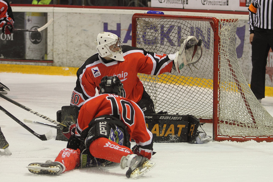 18.1.2012 - (Ässät A-Jokerit A)