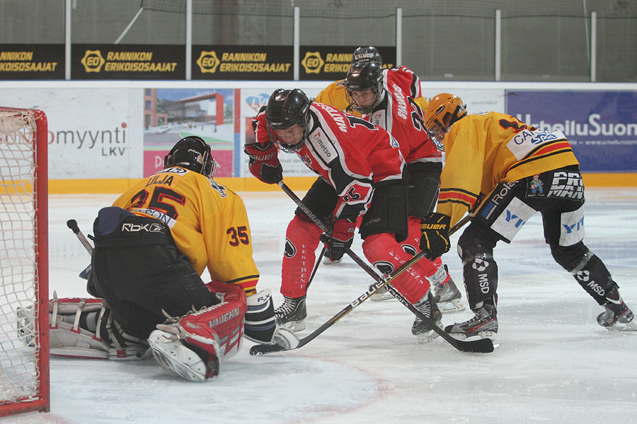 22.1.2012 -  (Ässät B-KalPa B)